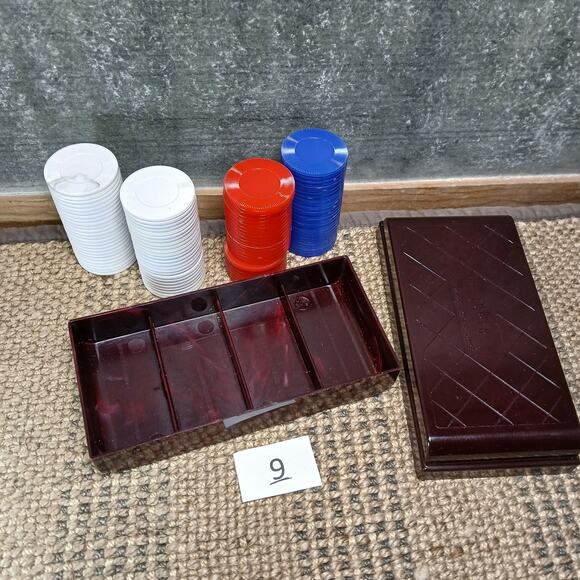 Vtg Tower Poker Chips / Roulette Chips w/Maroon Diamond Lid Storage Box [Set #9] - Picture 2 of 10